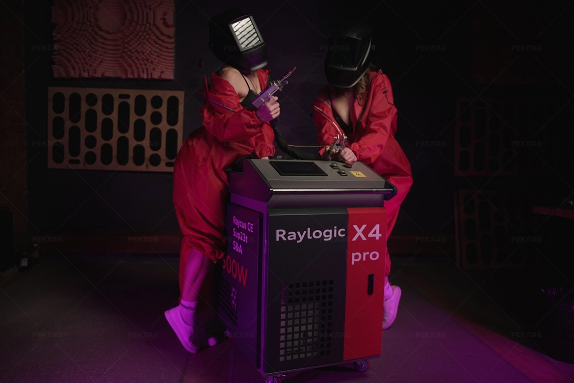 Изображение Лазерная сварка 4в1 RAYLOGIC PROMAWELD X4PRO S3PT 2000Вт Raycus CE №7401
