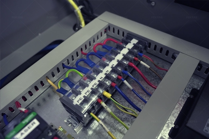 Изображение Лазерная сварка 4в1 RAYLOGIC X4PRO R1S 2000Вт Raycus CE №7369 