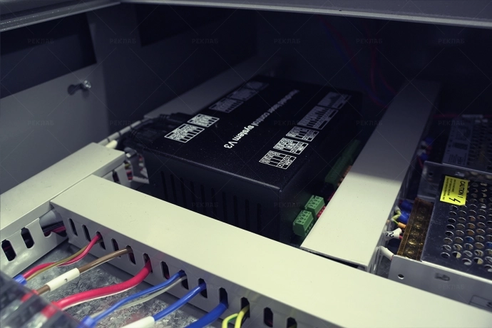 Изображение Лазерная сварка 4в1 RAYLOGIC X4PRO R1S 2000Вт Raycus CE №7370 